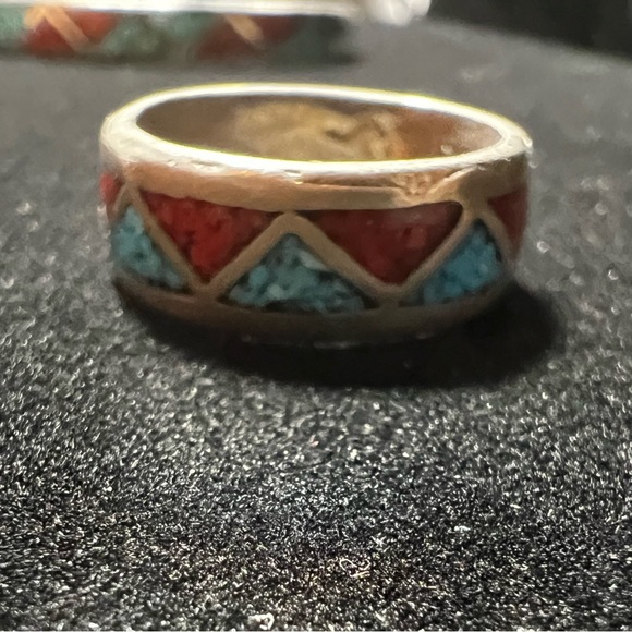 Vintage Native Zuni Sterling silver cuff bracelet and matching ring - Picture 7 of 12